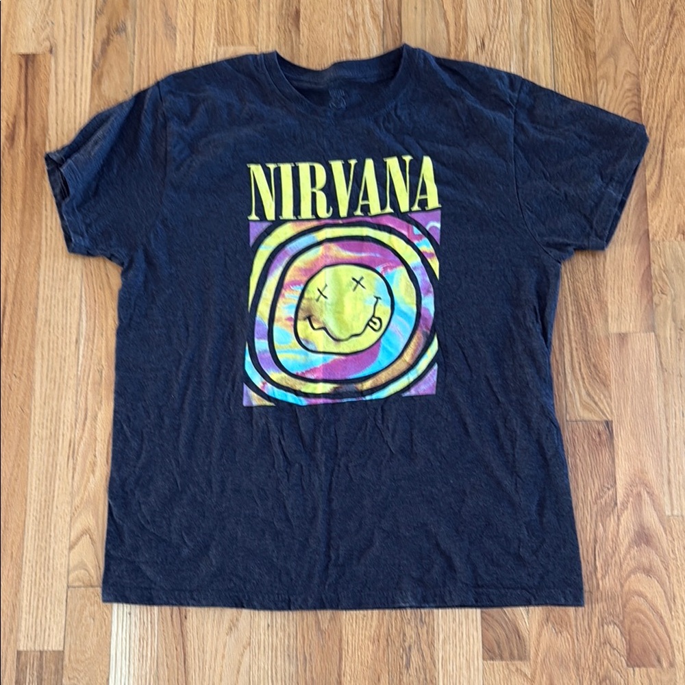 Nirvana Graphic T-Shirt in Black and Yellow, Size 1X